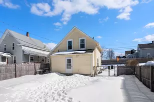 39 Rogers Ave, Ludlow, MA 01056 - Photo 6