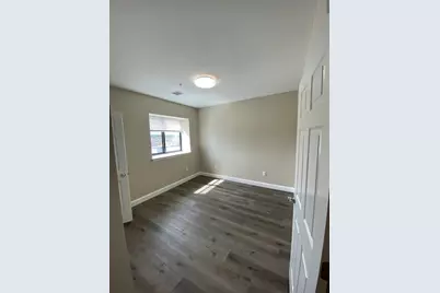 191 North Common Street #305, Lynn, MA 01905 - Photo 2