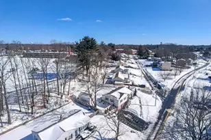 460 Irene St, Chicopee, MA 01020 - Photo 10