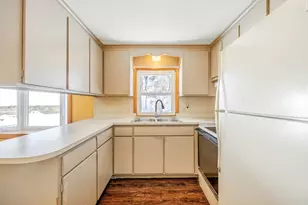 460 Irene St, Chicopee, MA 01020 - Photo 16