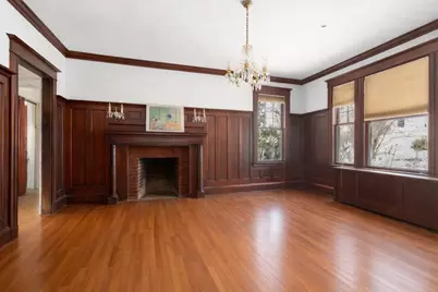 22 Windsor Rd., Brookline, MA 02445 - Photo 4