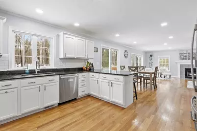 2 Gabes Pl, Lunenburg, MA 01462 - Photo 12