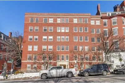 37 Beacon St #23, Boston, MA 02108 - Photo 14