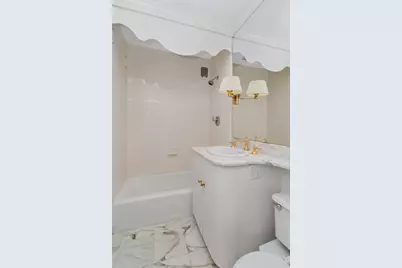 37 Beacon St #23, Boston, MA 02108 - Photo 12
