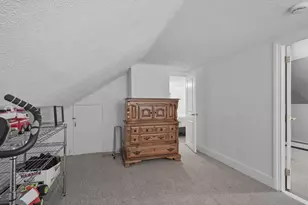 145 Hillman St, New Bedford, MA 02740 - Photo 18