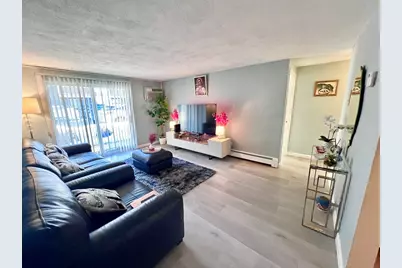 5 Woodcrest Ct #1, Weymouth, MA 02190 - Photo 8