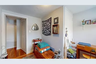 28 Walworth St, Worcester, MA 01602 - Photo 16