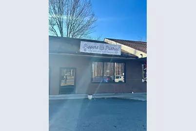 141 Damon Rd #C, Northampton, MA 01060 - Photo 2