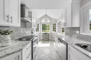 5 Weybridge Ln, Hopkinton, MA 01748 - Photo 6