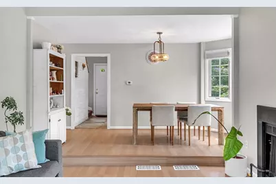 5 Weybridge Ln #5, Hopkinton, MA 01748 - Photo 2