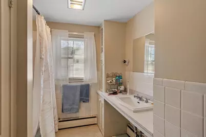 100 Burncoat St, Worcester, MA 01605 - Photo 28