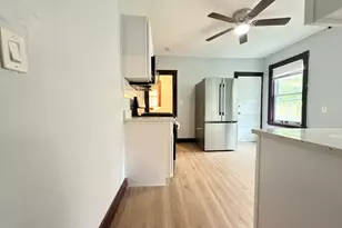 18 Harold Park, Boston, MA 02119 - Photo 32