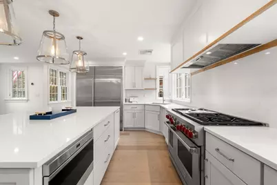 389 Grove St, Needham, MA 02492 - Photo 10