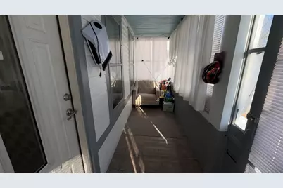 24 Hampden St, West Springfield, MA 01089 - Photo 14