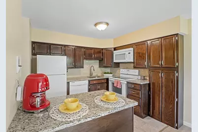 98 Fuller St #32, Ludlow, MA 01056 - Photo 10