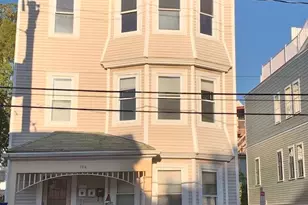 194 Boylston St, Boston, MA 02130 - Photo 1