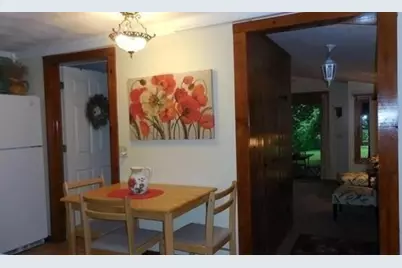 46 Chestnut Street, East Longmeadow, MA 01028 - Photo 18