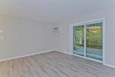 14 Maple Crest Cir #I, Holyoke, MA 01040 - Photo 8