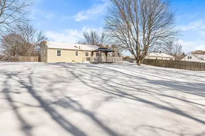235 Starling Rd, Springfield, MA 01119 - Photo 32