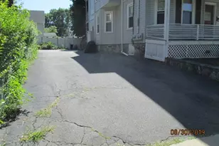 53 Pearl St, Melrose, MA 02176 - Photo 2