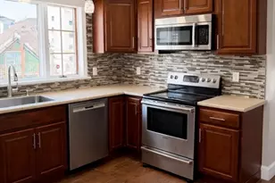 10 Orange St, Chelsea, MA 02150 - Photo 4