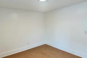 187 White St, Lowell, MA 01854 - Photo 32