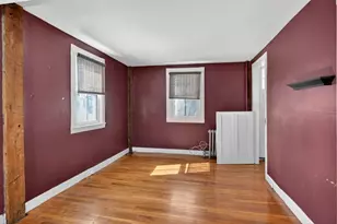 26 Mechanic St, Holliston, MA 01746 - Photo 10