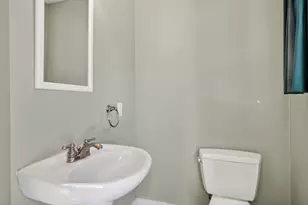 26 Mechanic St, Holliston, MA 01746 - Photo 12