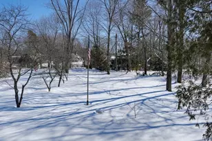 26 Mechanic St, Holliston, MA 01746 - Photo 24