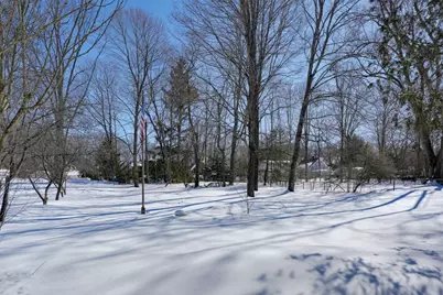 26 Mechanic St, Holliston, MA 01746 - Photo 2