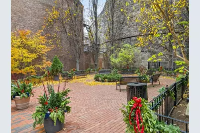 52 Temple Street, Boston, MA 02114 - Photo 32