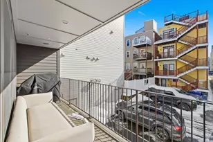 621 E 1st St, Boston, MA 02127 - Photo 36