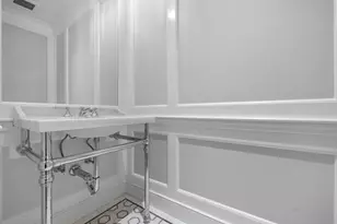 321 Beacon St, Boston, MA 02116 - Photo 12