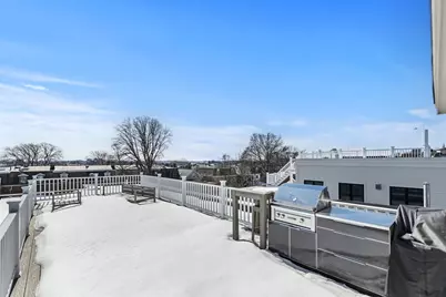 613 E 6th St #3, Boston, MA 02127 - Photo 34