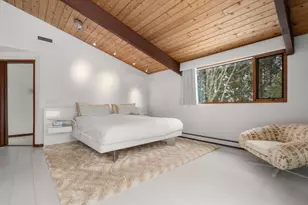 133 Oak Hill St, Newton, MA 02459 - Photo 20