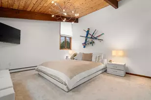 133 Oak Hill St, Newton, MA 02459 - Photo 14