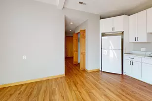 12 Lyman St, Waltham, MA 02452 - Photo 4