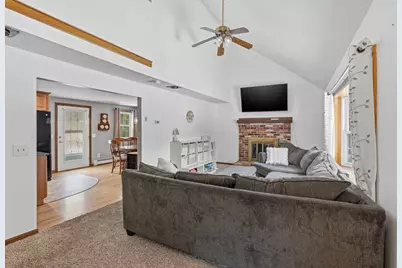 52 Birch St, Plymouth, MA 02360 - Photo 12