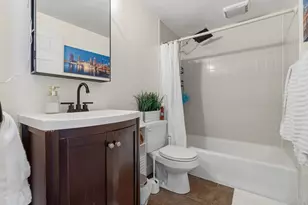 90 Commercial St, Boston, MA 02109 - Photo 16