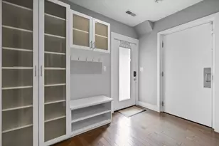 202 Rawson Rd, Brookline, MA 02445 - Photo 12