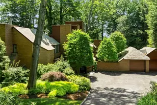 331 Heath St, Brookline, MA 02467 - Photo 1