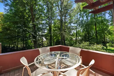 331 Heath Street, Brookline, MA 02467 - Photo 12