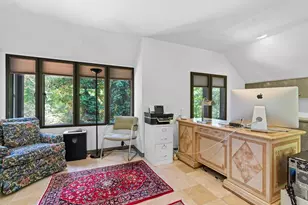 331 Heath St, Brookline, MA 02467 - Photo 18