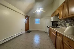 66 Pearl St, Chelsea, MA 02150 - Photo 10