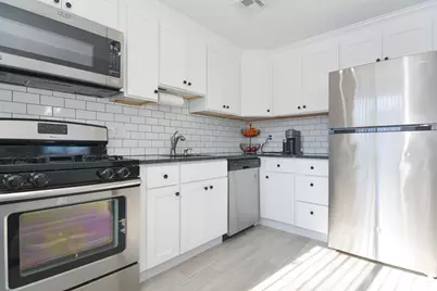 360 Littleton Rd #A4, Chelmsford, MA 01824 - Photo 4