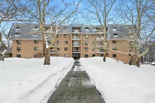 65 Commons Dr, Shrewsbury, MA 01545 - Photo 1