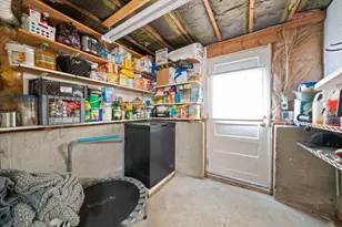 29 Hillcrest Ave, Brockton, MA 02301 - Photo 12