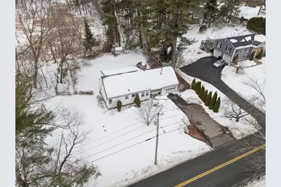 638 Pleasant Street, Marlborough, MA 01752 - Photo 2