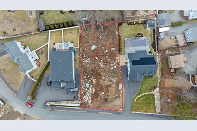 3 Deacon Farm Ln, Gloucester, MA 01930 - Photo 2