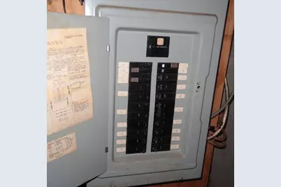 151 Dartmouth St, Lynn, MA 01904 - Photo 12